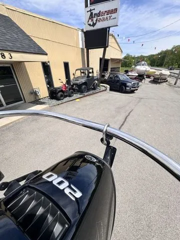 Slide: The Image of Crest Caribbean 230 SLS Tri-Toon w/200hp, Trailer, Exten 2025 - 38