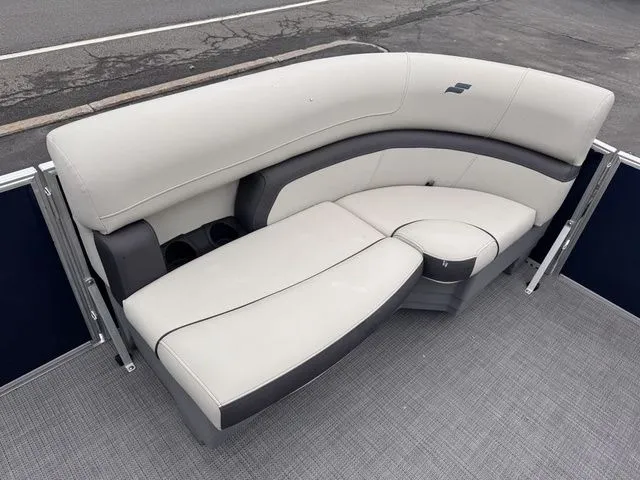 Slide: The Image of Starcraft EX 20 R w/115hp 2022 - 15