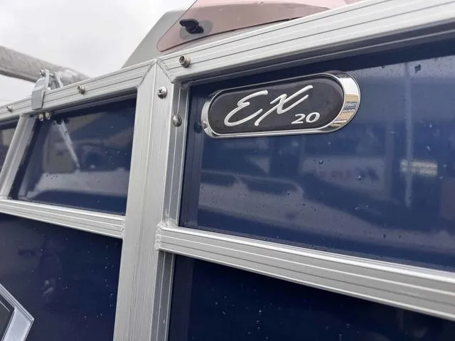 Slide: The Image of Starcraft EX 20 R w/115hp 2022 - 30