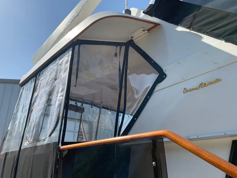 Slide: The Image of 1990 Ocean Alexander 440 Sundeck CPMY, side view with sundeck. - 15