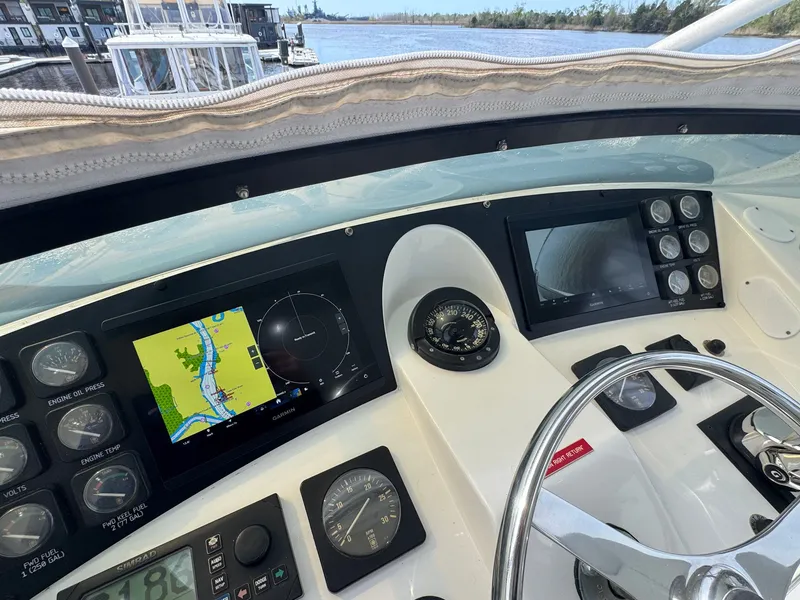 Slide: The Image of Flybridge Helm & Navigation - 30