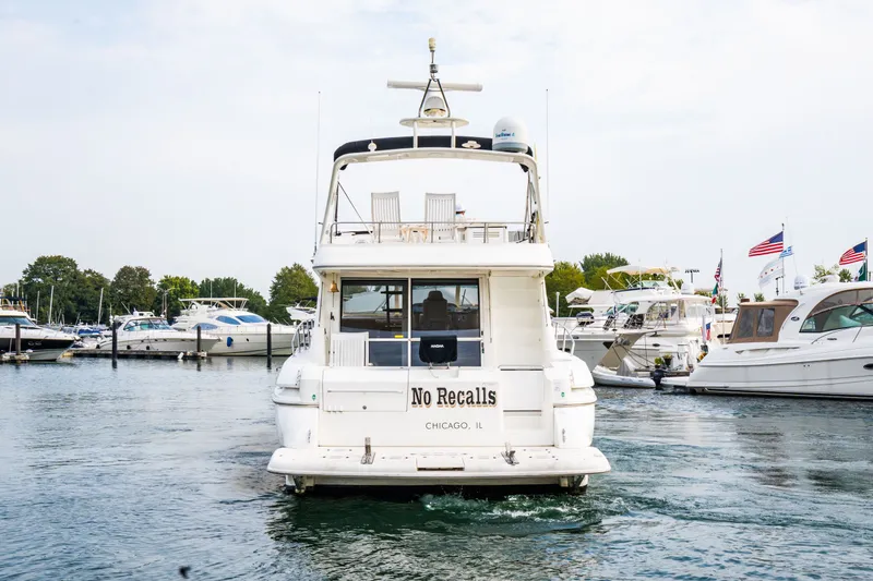 Slide: The Image of 2001 Cruisers Yachts 5000 Sedan Sport in harbor, Chicago. - 29