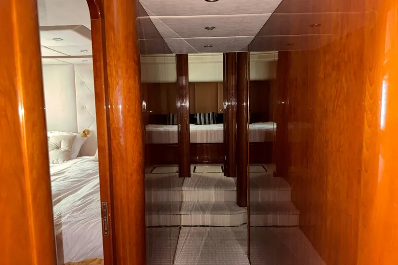 Slide: The Image of Luxurious wooden interior of 1998 Azimut 85 Ultimate yacht cabin. - 36
