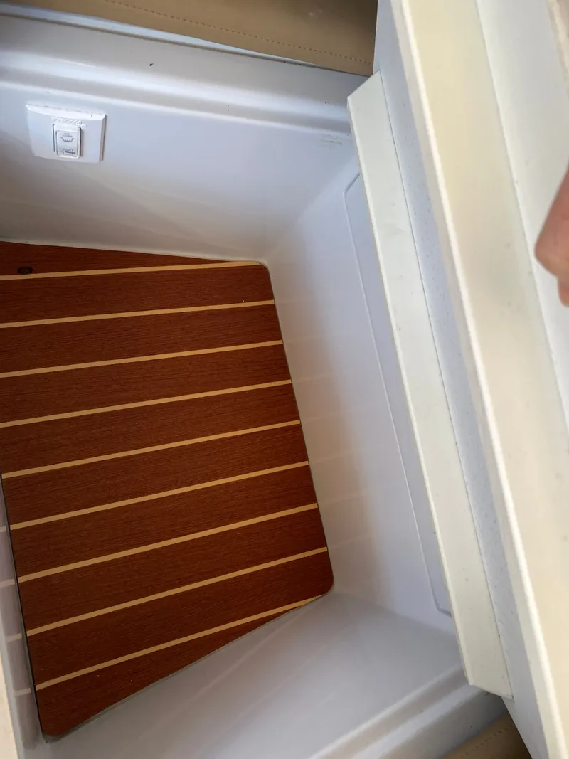 Slide: The Image of Duffy 22 2017 - 22