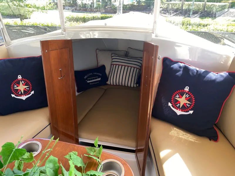 Slide: The Image of Duffy 22 2017 - 23