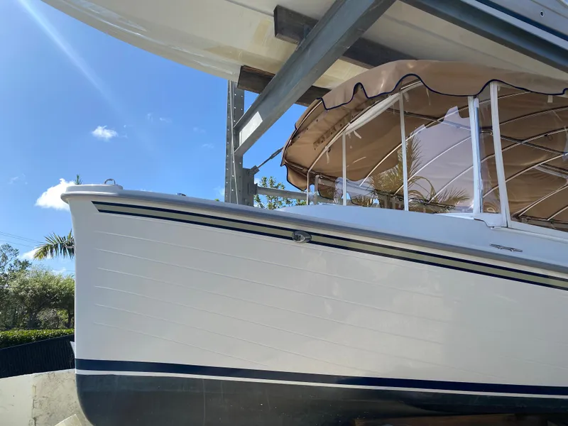 Slide: The Image of Duffy 22 2017 - 32