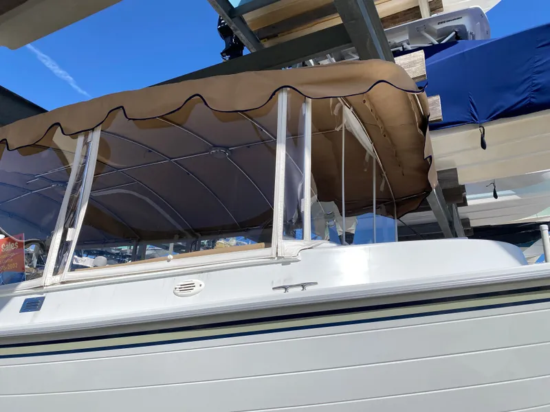 Slide: The Image of Duffy 22 2017 - 33