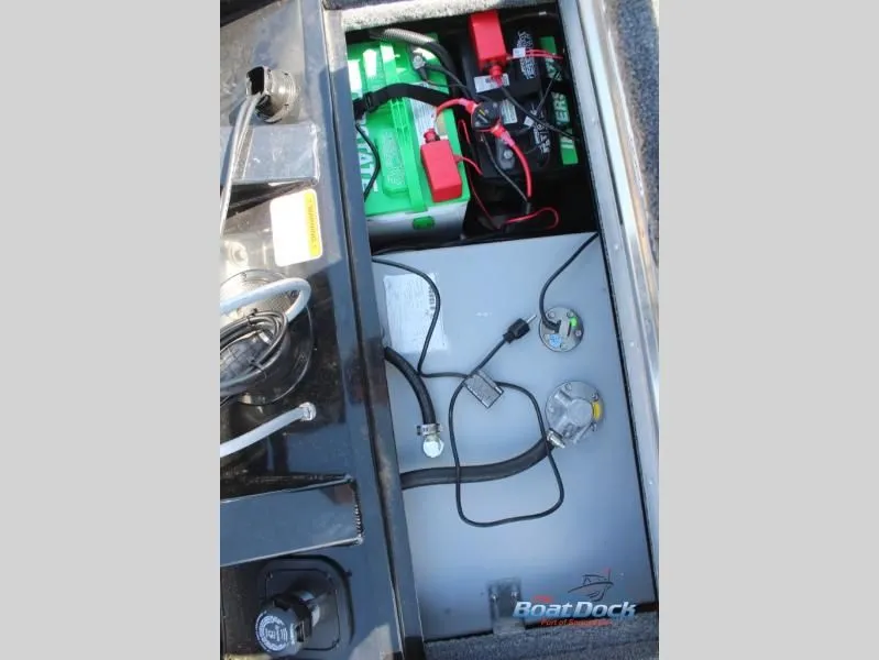 Slide: The Image of Pro Team 175 Crappie Edition 2026 - 25