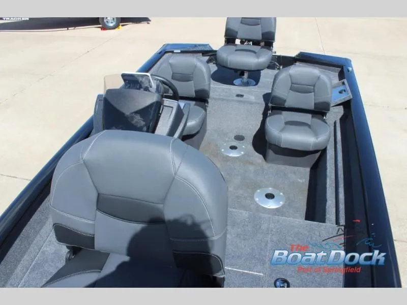 Slide: The Image of Pro Team 175 Crappie Edition 2026 - 29