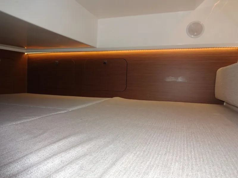 Slide: The Image of Jeanneau NC 895 Merry Fisher 2022 - 31