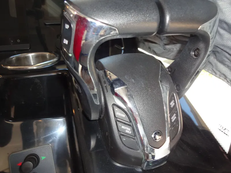 Slide: The Image of Jeanneau NC 895 Merry Fisher 2022 - 98