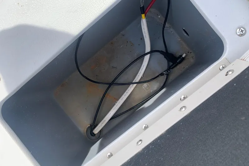 Slide: The Image of Boat compartment with cables, Yamaha G3 V22FC, 2019 model. - 20