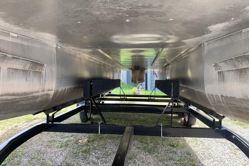 Slide: The Image of Underneath view of a 2019 YAMAHA G3 V22FC boat on a trailer. - 21