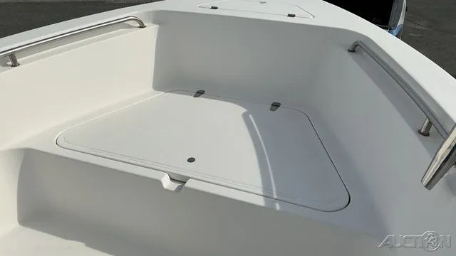 Slide: The Image of Sea Pro 206 Center Console 2005 - 14