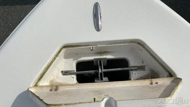 Slide: The Image of Sea Pro 206 Center Console 2005 - 15