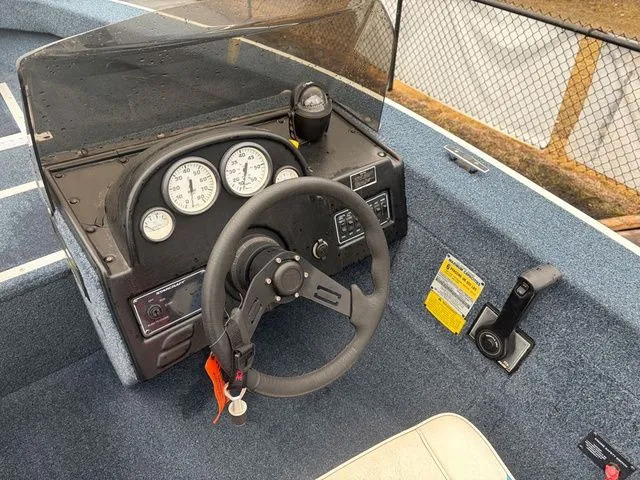 Slide: The Image of Starcraft 170DC 1993 - 15