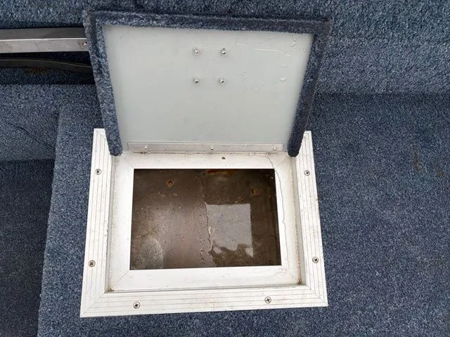 Slide: The Image of Starcraft 170DC 1993 - 27