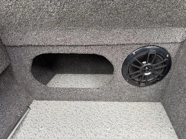 Slide: The Image of Lund 1675 Adventure Sport 2021 - 25