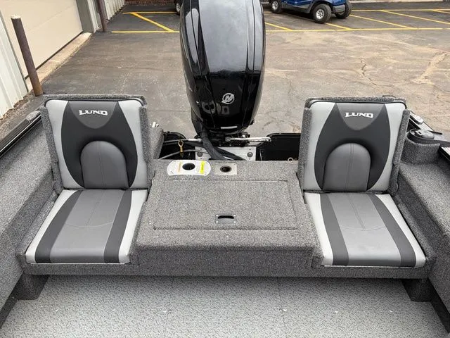 Slide: The Image of Lund 1675 Adventure Sport 2021 - 29