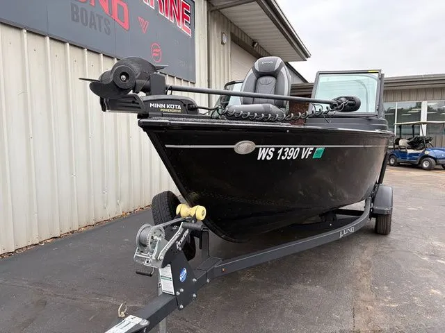 Slide: The Image of Lund 1675 Adventure Sport 2021 - 3