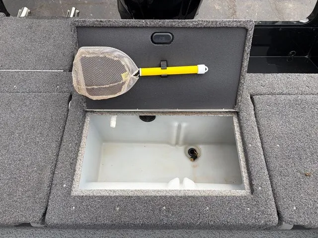 Slide: The Image of Lund 1675 Adventure Sport 2021 - 30