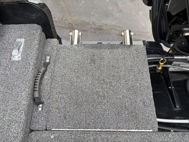 Slide: The Image of Lund 1675 Adventure Sport 2021 - 31