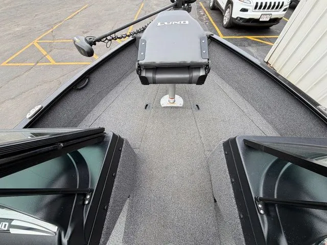 Slide: The Image of Lund 1675 Adventure Sport 2021 - 33