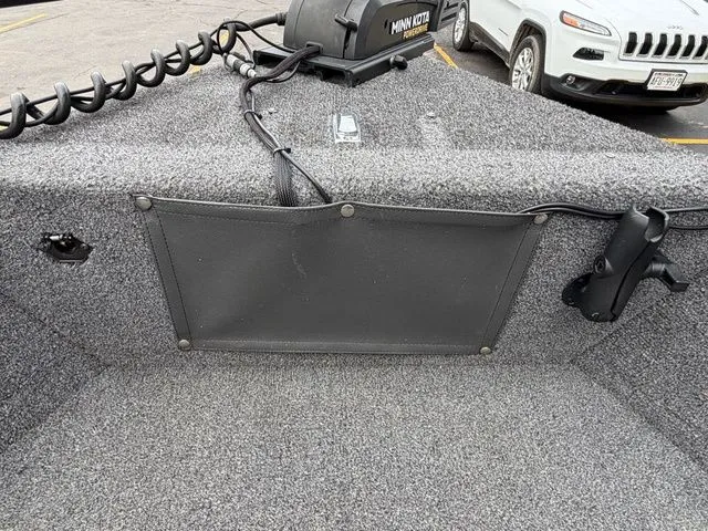 Slide: The Image of Lund 1675 Adventure Sport 2021 - 38