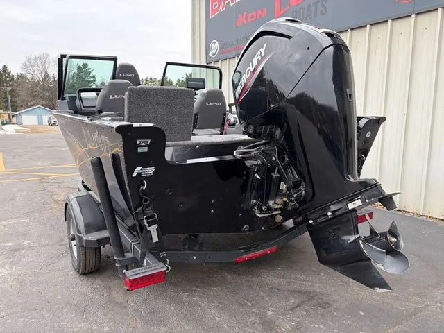 Slide: The Image of Lund 1675 Adventure Sport 2021 - 7