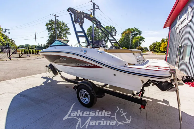 Slide: The Image of 2016 Sea Ray SPX 190 boat on trailer at Lakeside Marina. - 7