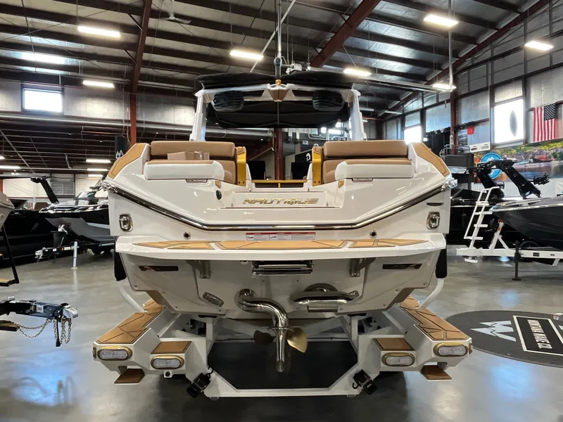 Slide: The Image of Nautique Super Air Nautique G23 Paragon 2026 - 4