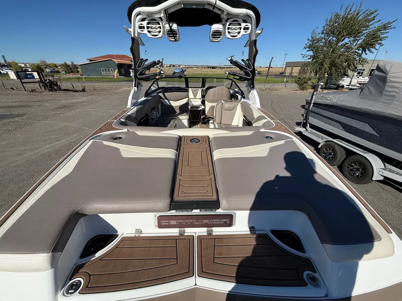 Slide: The Image of 2020 Centurion Ri237 boat with luxurious interior and modern design. - 15