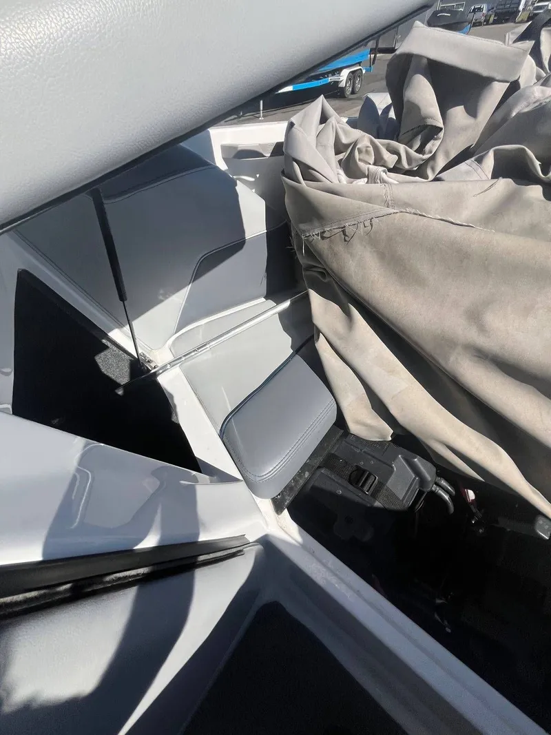 Slide: The Image of Interior of a 2022 Malibu Wakesetter 22 LSV with cover. - 10
