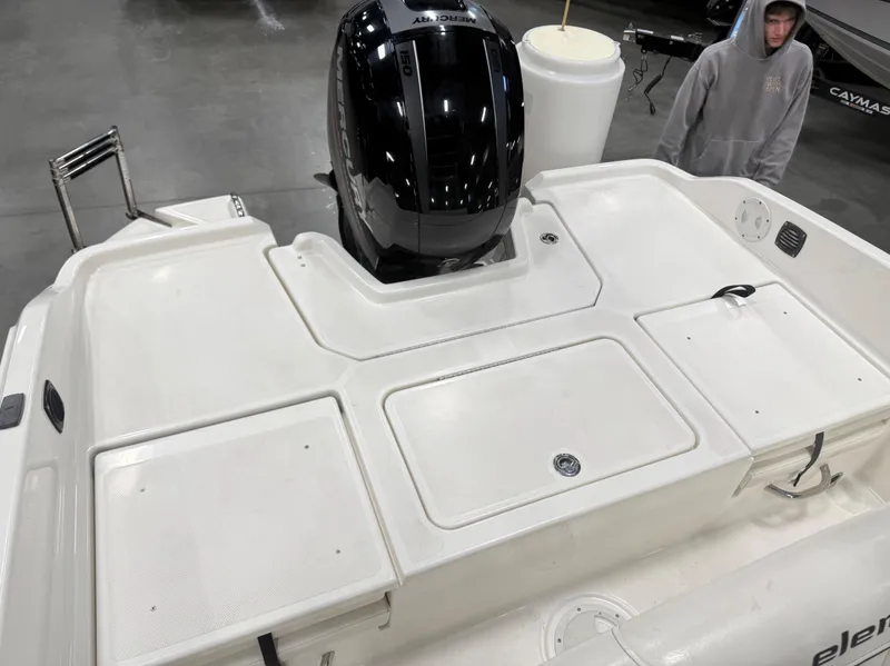 Slide: The Image of 2018 Bayliner Element F21 with Mercury engine, interior view. - 14