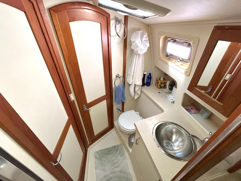 Slide: The Image of Mainship 400 Trawler 2004 - 51