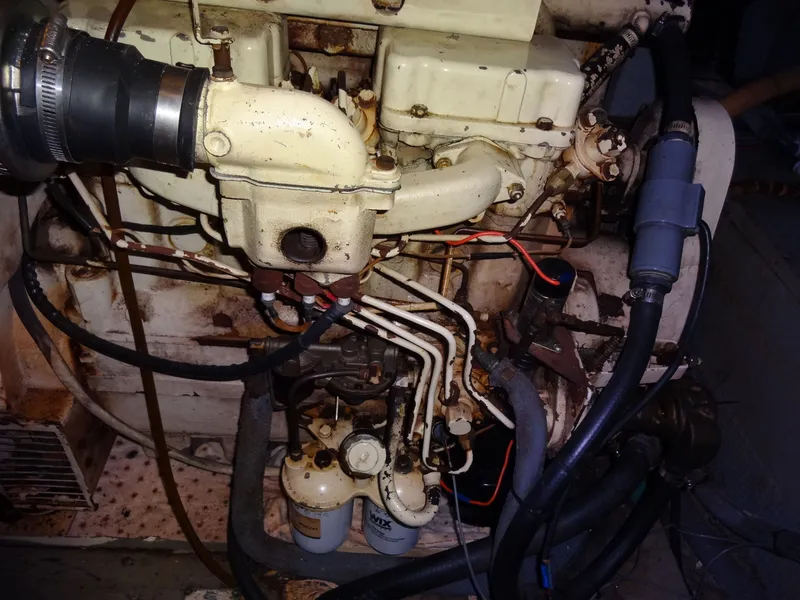 Slide: The Image of Hatteras 53 Motor Yacht 1977 - 129