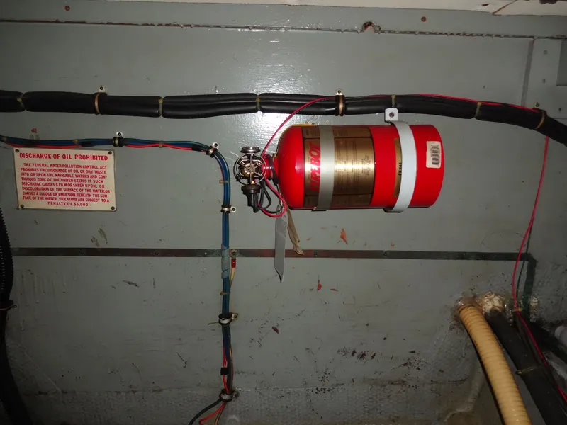 Slide: The Image of Hatteras 53 Motor Yacht 1977 - 130