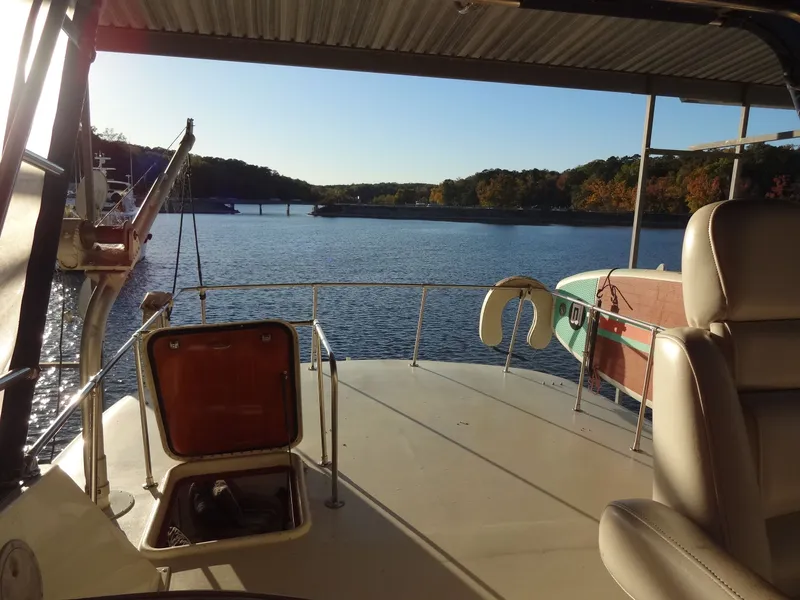 Slide: The Image of Hatteras 53 Motor Yacht 1977 - 136