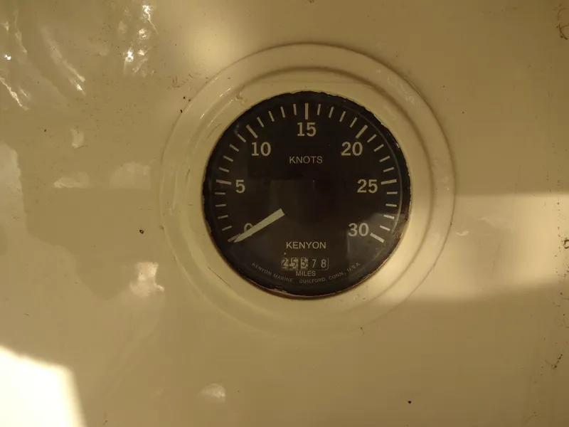 Slide: The Image of Hatteras 53 Motor Yacht 1977 - 139