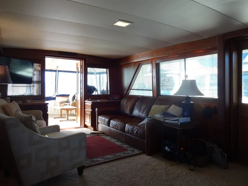 Slide: The Image of Hatteras 53 Motor Yacht 1977 - 19