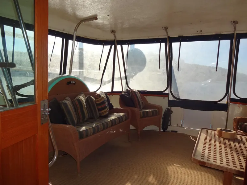 Slide: The Image of Hatteras 53 Motor Yacht 1977 - 21