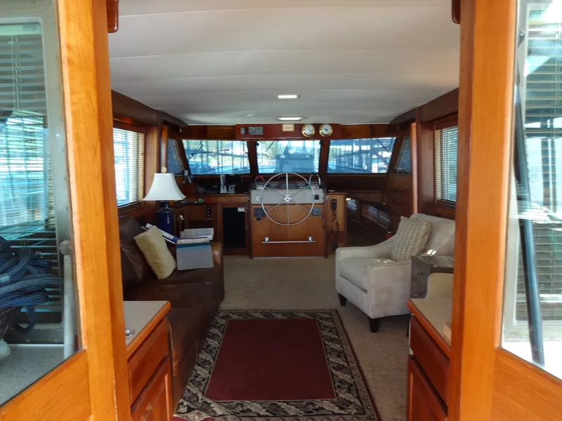 Slide: The Image of Hatteras 53 Motor Yacht 1977 - 28