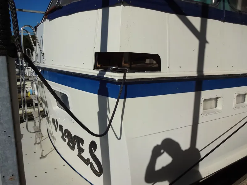 Slide: The Image of Hatteras 53 Motor Yacht 1977 - 4