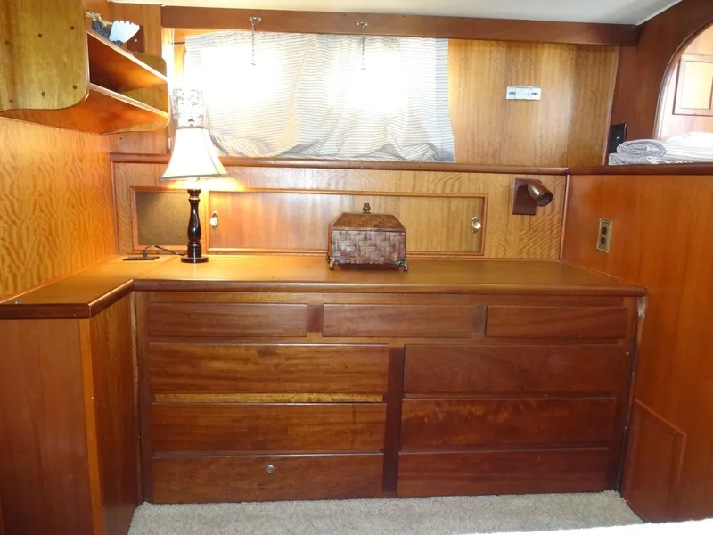 Slide: The Image of Hatteras 53 Motor Yacht 1977 - 68