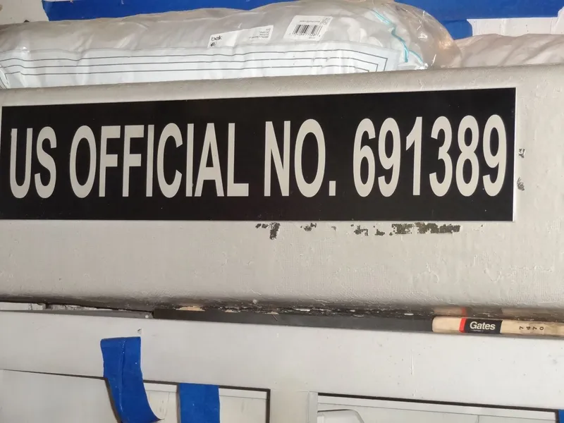 Slide: The Image of Hatteras 53 Motor Yacht 1977 - 76