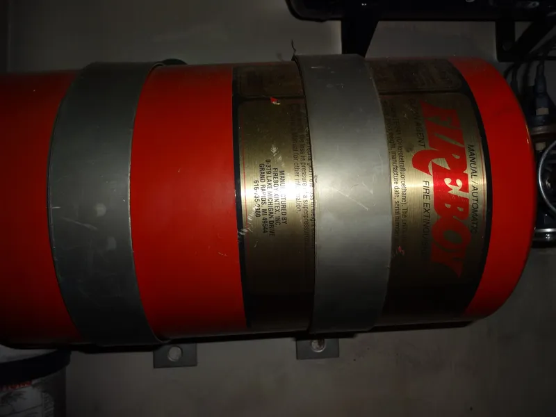 Slide: The Image of Hatteras 53 Motor Yacht 1977 - 82