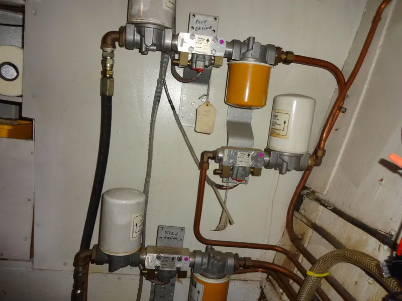 Slide: The Image of Hatteras 53 Motor Yacht 1977 - 92