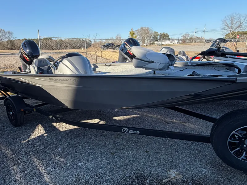 The Image of 2026 G3 SPORTSMAN 1710 SC boat on trailer outdoors. - 1