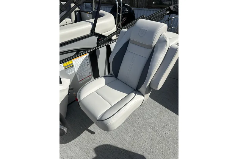 Slide: The Image of Luxurious seating on 2026 Godfrey Sweetwater 2286 SFL pontoon boat. - 17