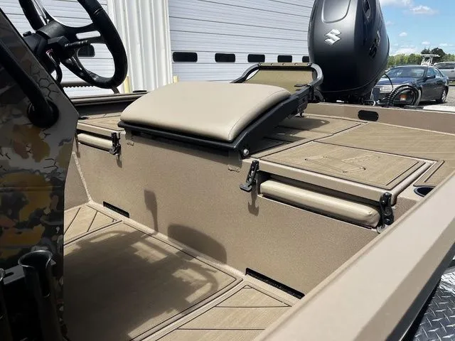 Slide: The Image of 2026 Thor LH1900CC boat with Baystar steering, interior view. - 4